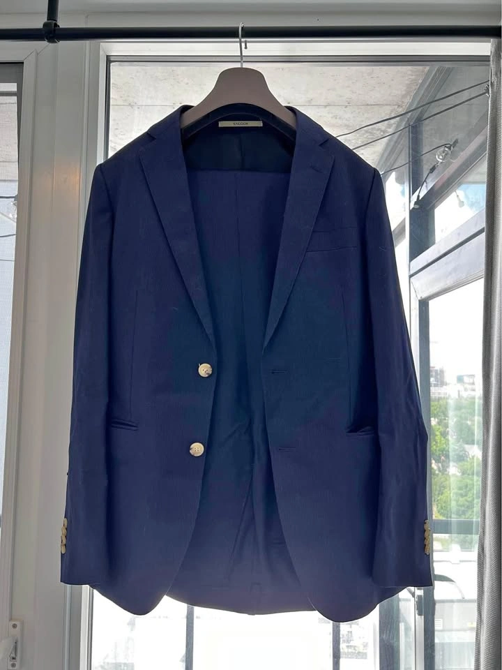 Two piece suit