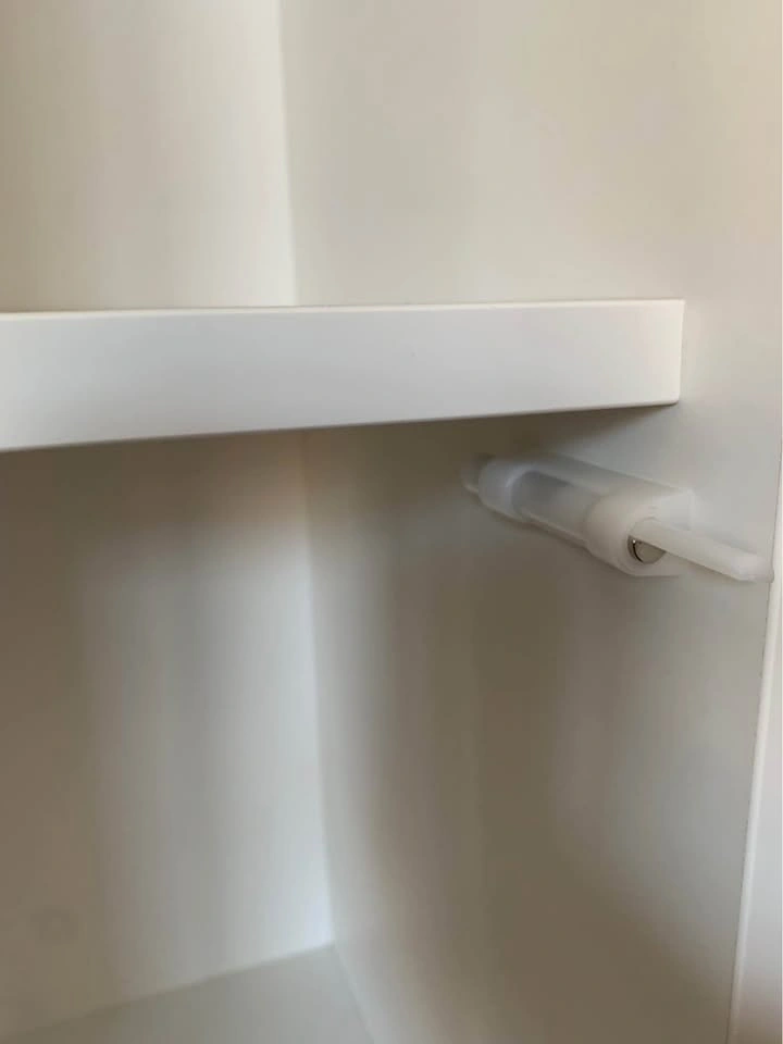IKEA white cabinet with door - photo 3