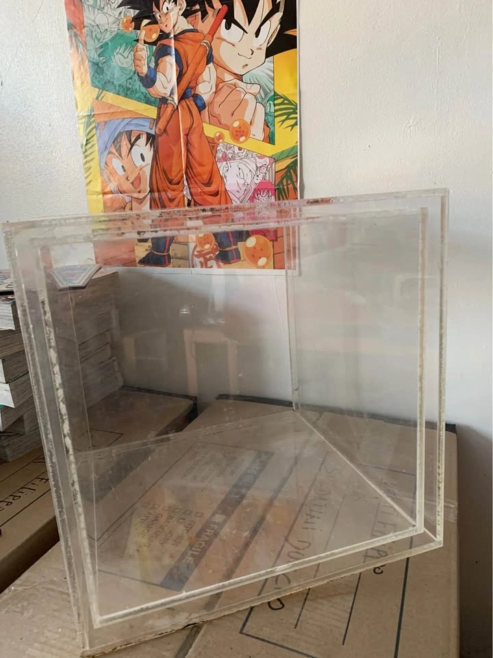 Clear Acrylic Cube - 14x14" - photo 3