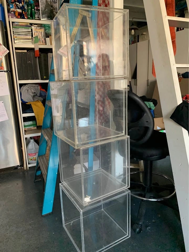 Clear Acrylic Cube - 14x14" - photo 4