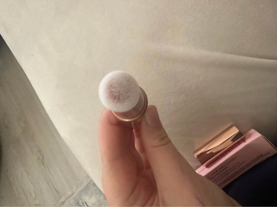 Charlotte Tilbury Highlighter Wand - Brand New! - photo 3