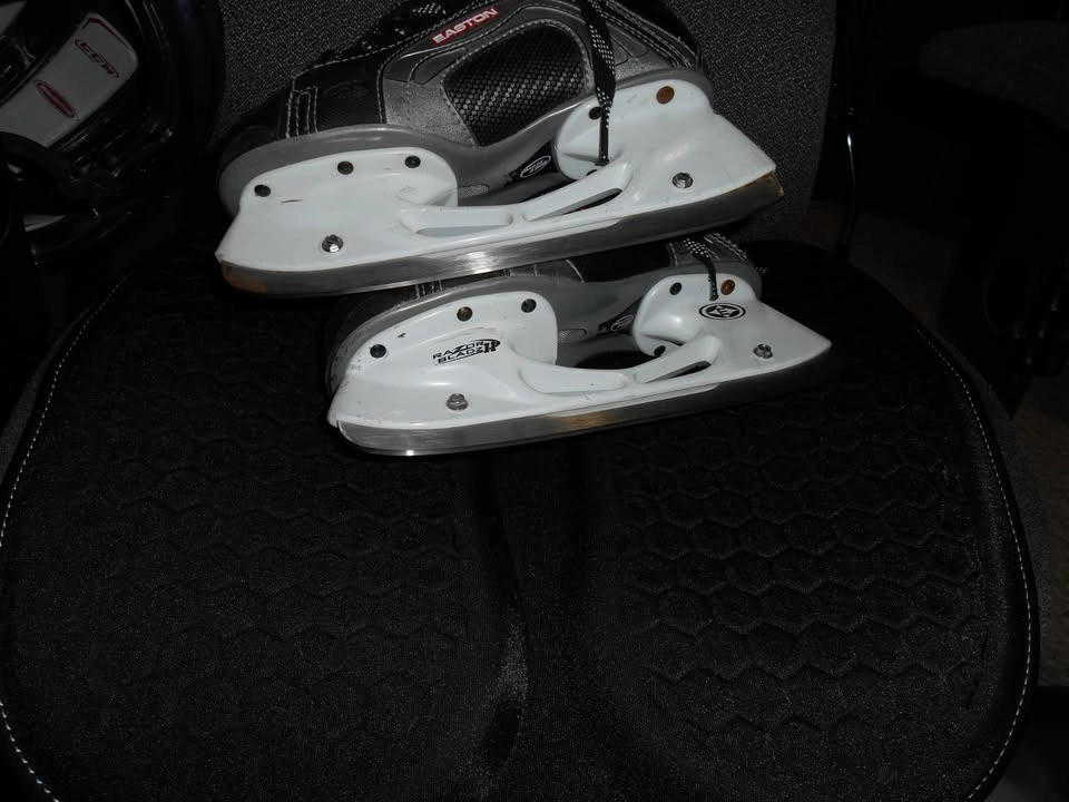 Easton Boys Skates - photo 4