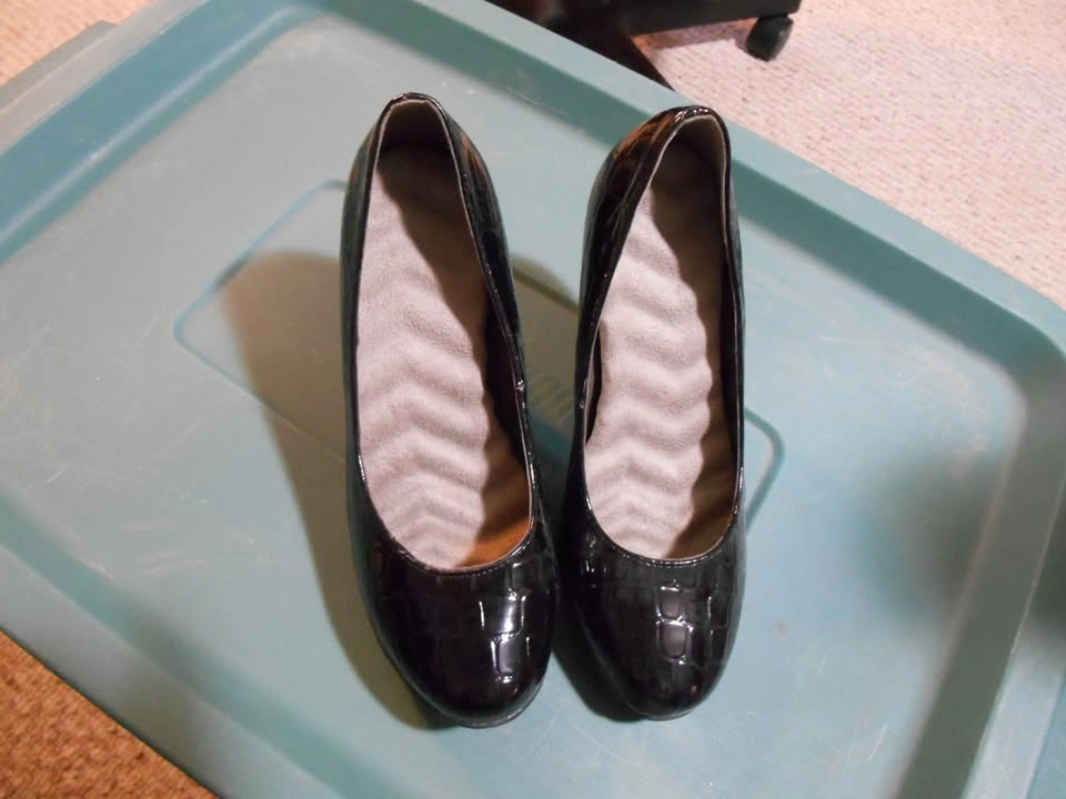 Black 3 1/2" High Heels