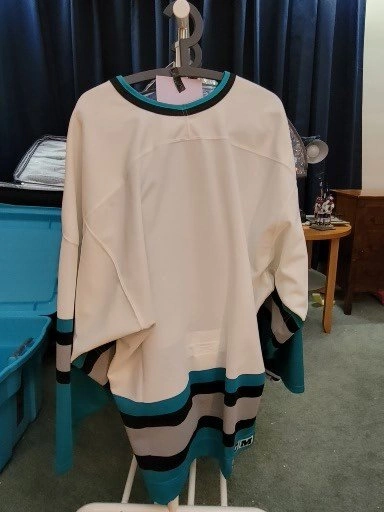Autographed Evgeni Nabokov Authentic San Jose Jersey with COA - photo 2