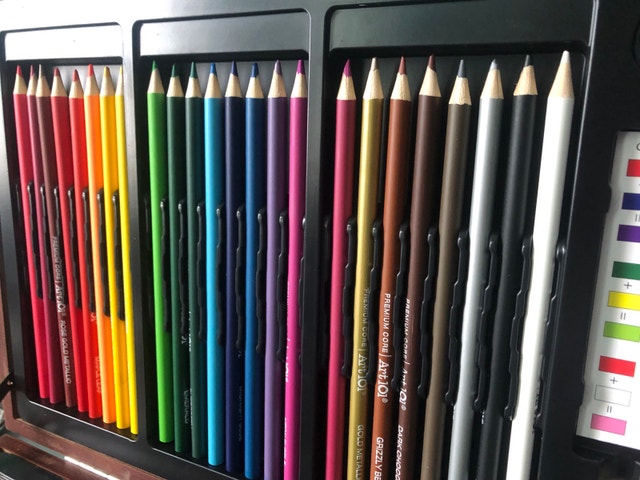 Massive Art Set with Sketchbooks - photo 3
