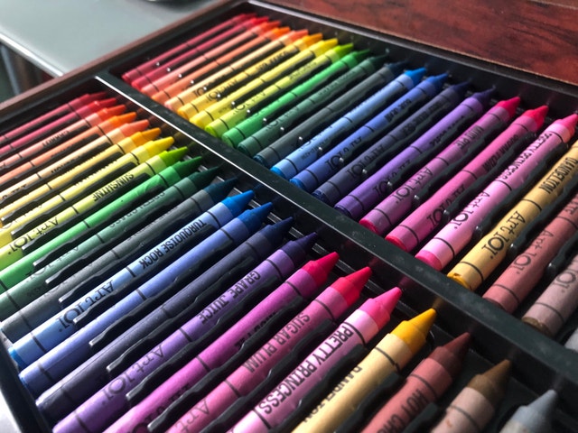 Massive Art Set with Sketchbooks - photo 4