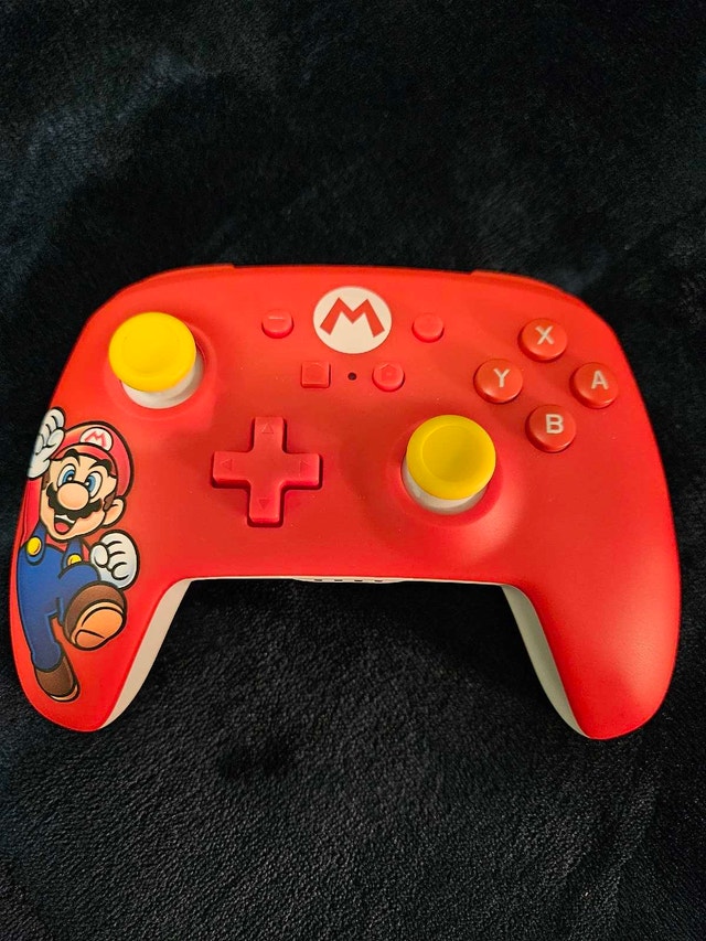 BRAND NEW Super Mario Nintendo Switch Pro Controller