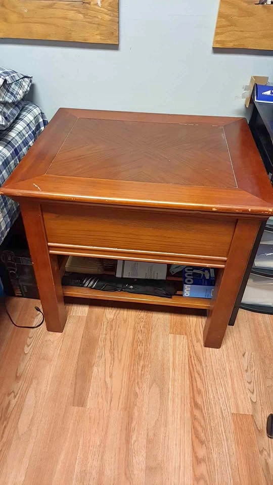 Night stand bed side table