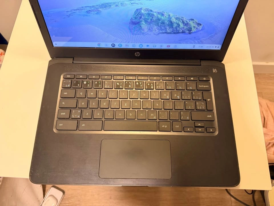 HP Chromebook 14 Laptop - Good Condition, Works Perfectly - photo 4