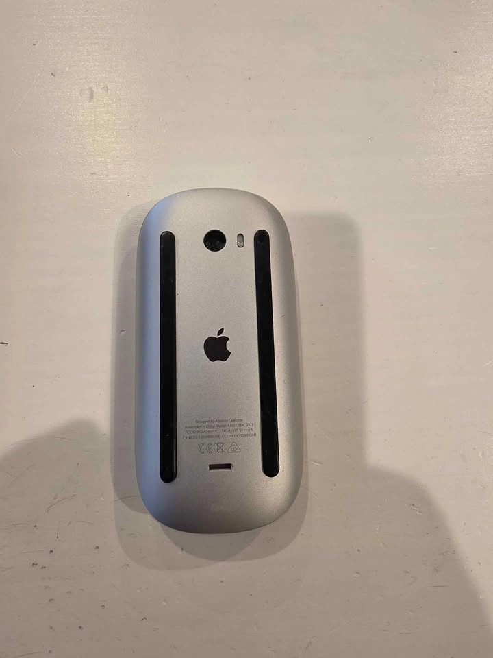 Apple Magic Mouse - photo 2