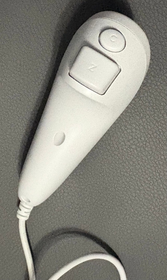 Nintendo Wii Nunchuk Controller - photo 2