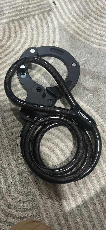 Electric Scooter & Accessories AND TWO YEAR WARRANTY - photo 3
