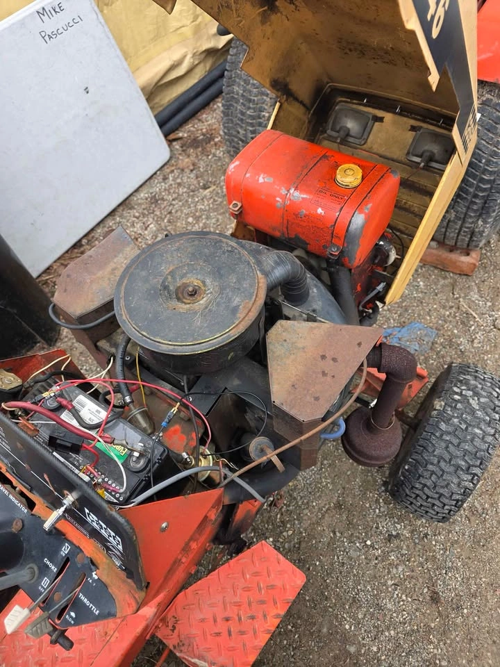 Case 446 Garden Tractor - photo 2
