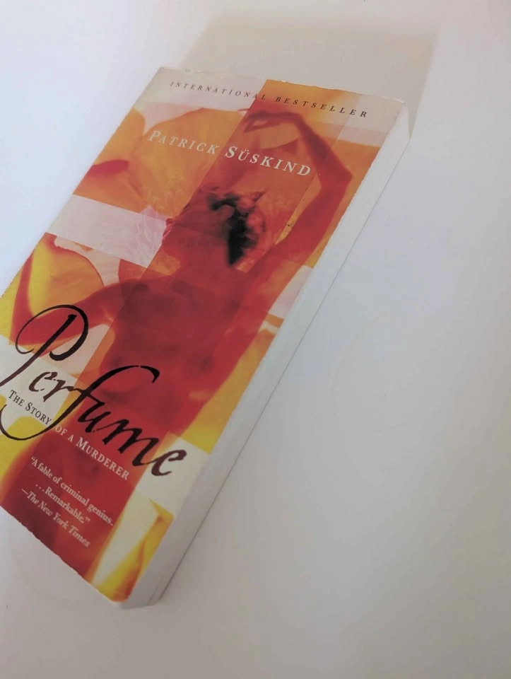 Perfume: The Story of a Murderer by Patrick Süskind Book - photo 5