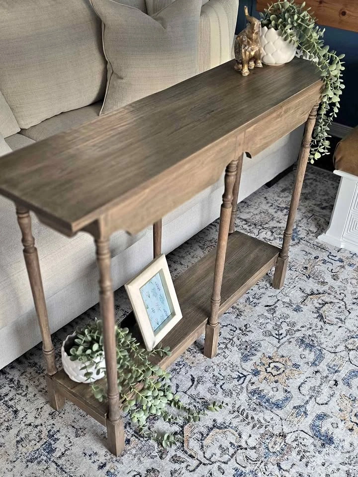 Wow! Gorgeous handmade console table.