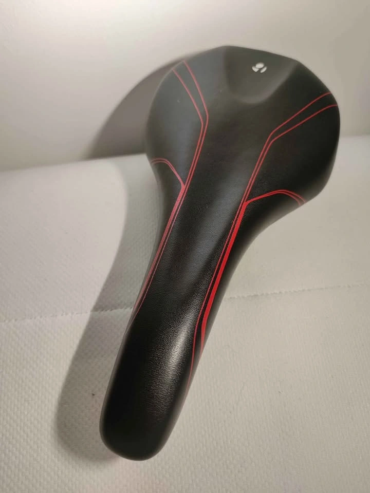 Bontrager Bike Saddle / Bicycle saddle - photo 3