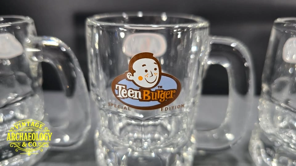 GLASS MINI MUGS WITH A&W ROOT BEER LOGOS SPECIAL ED. SET OF 5 - photo 4