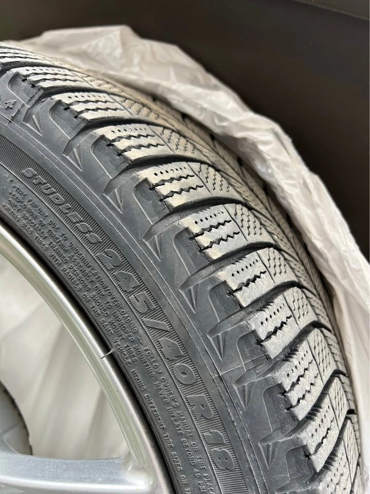 Mercedes OEM Rims + Winter Tires Michelin X-Ice XI3 - 245/40R18 - photo 4