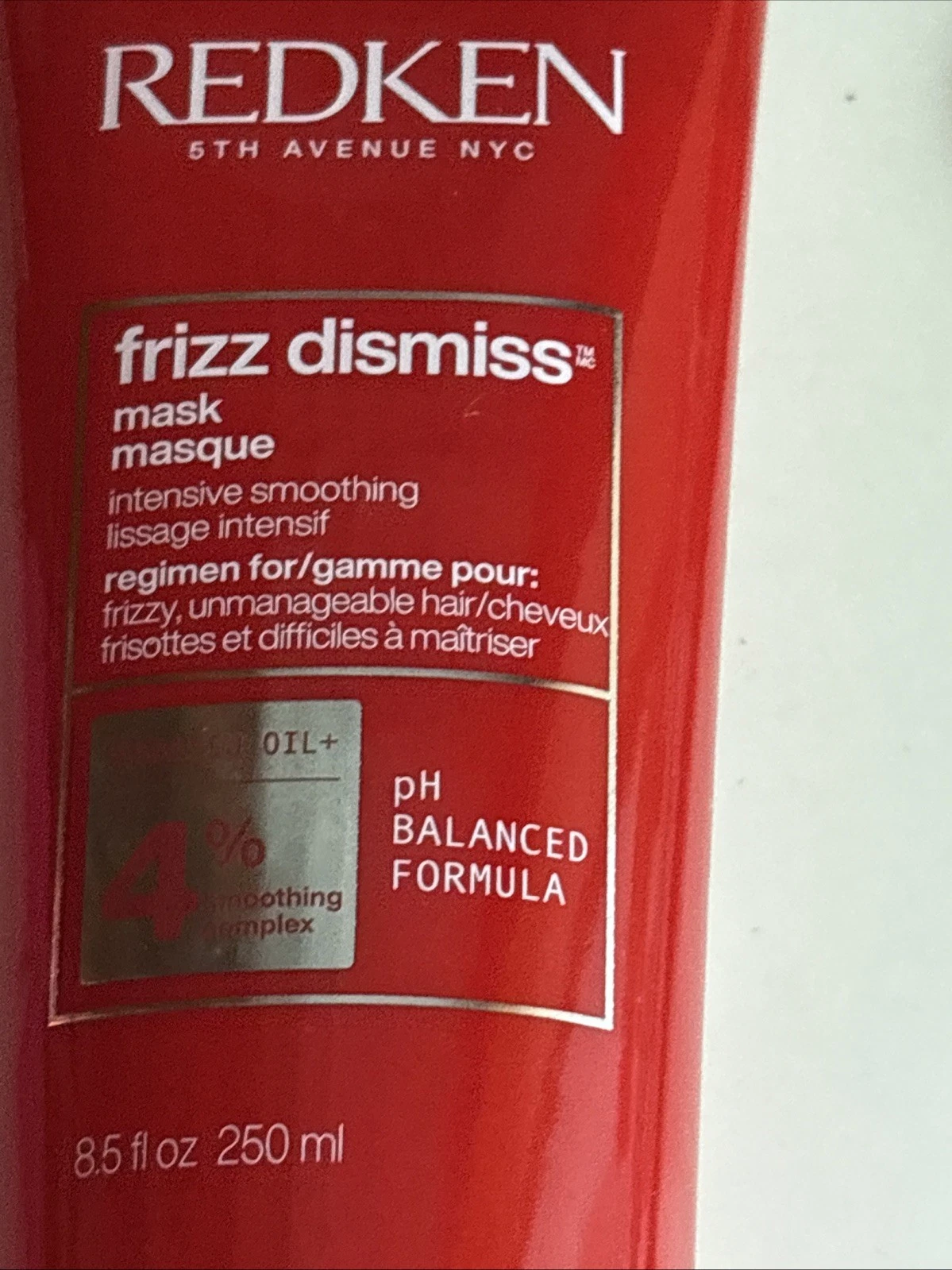 Redken Frizz Dismiss Mask Intense Smoothing Treatment 8.5oz - photo 4