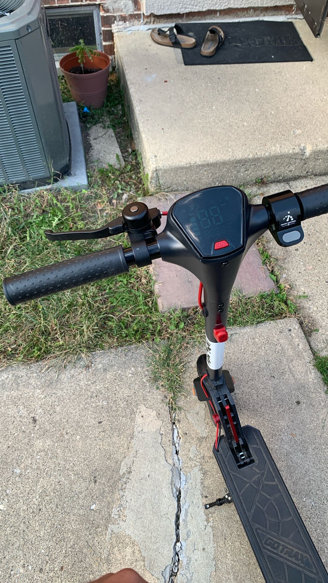 Gotrax Apex Pro Escooter - photo 2