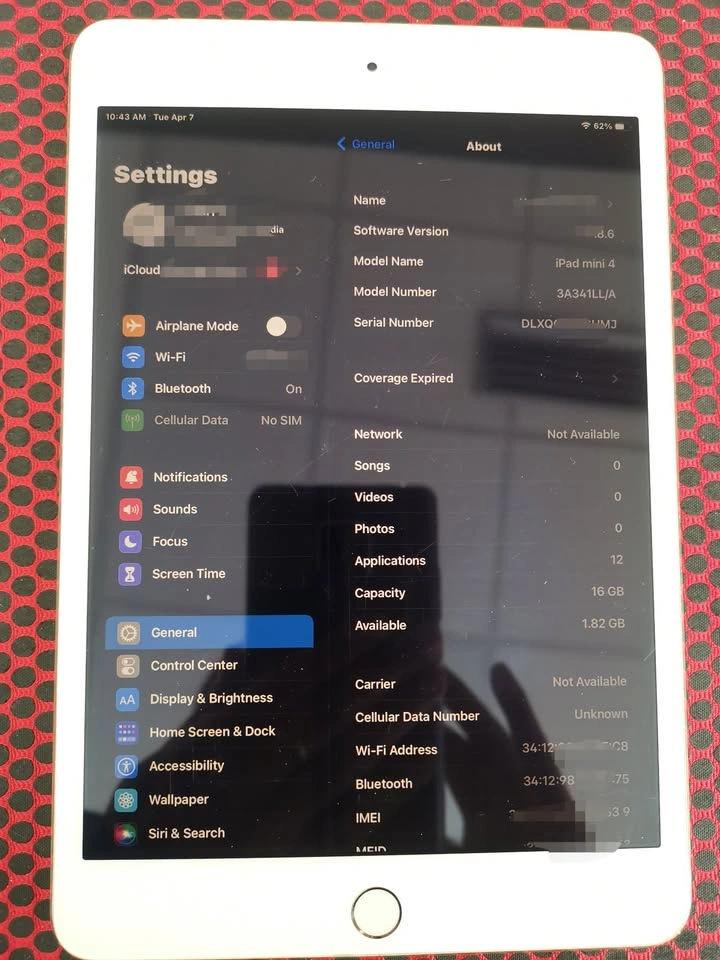 iPad Mini 4 - 16GB, Gold, WiFi + Cellular - photo 2