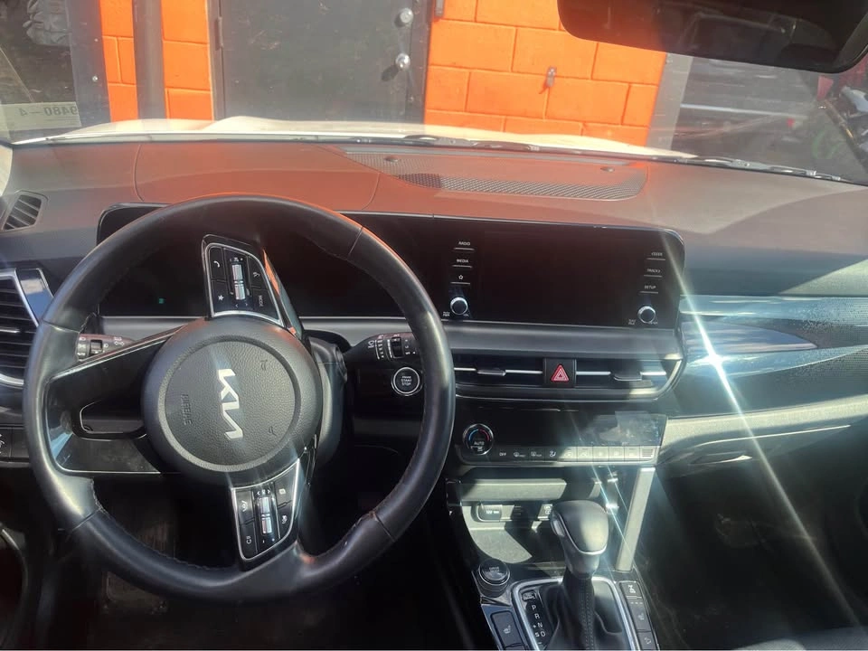 2025 Kia Seltos AWD EX - photo 5