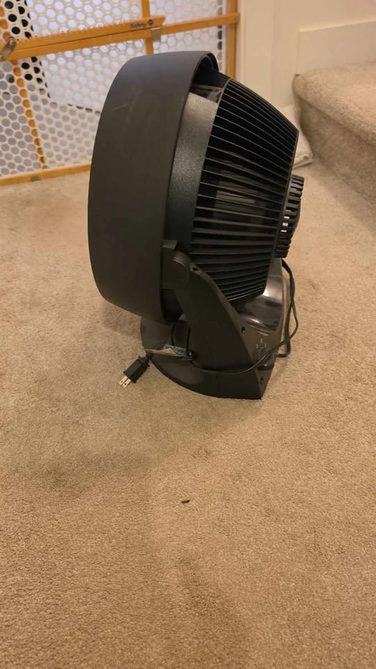 Vornado fan 11 inch - photo 2