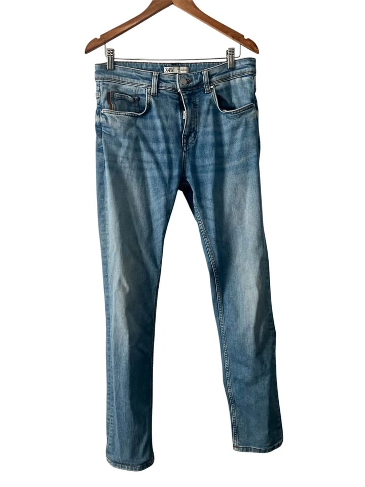 Zara Man light blue jeans size 32