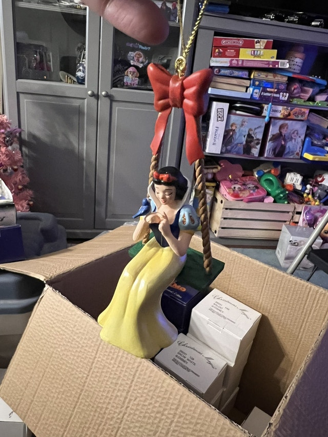 DCO Disney Grolier Christmas Ornament Snow White New