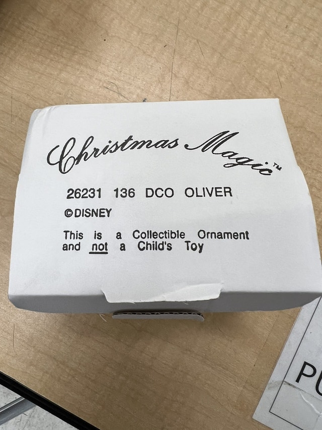 DCO Grolier Disney Christmas Ornament Oliver New Old Stock - photo 2