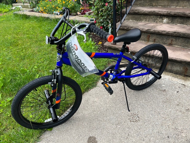 Mongoose 20" Blue BMX Trick Bike - Brand New - photo 2