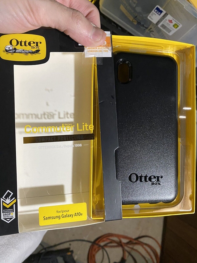 Otterbox Commuter for Samsung Galaxy A10e - NEW