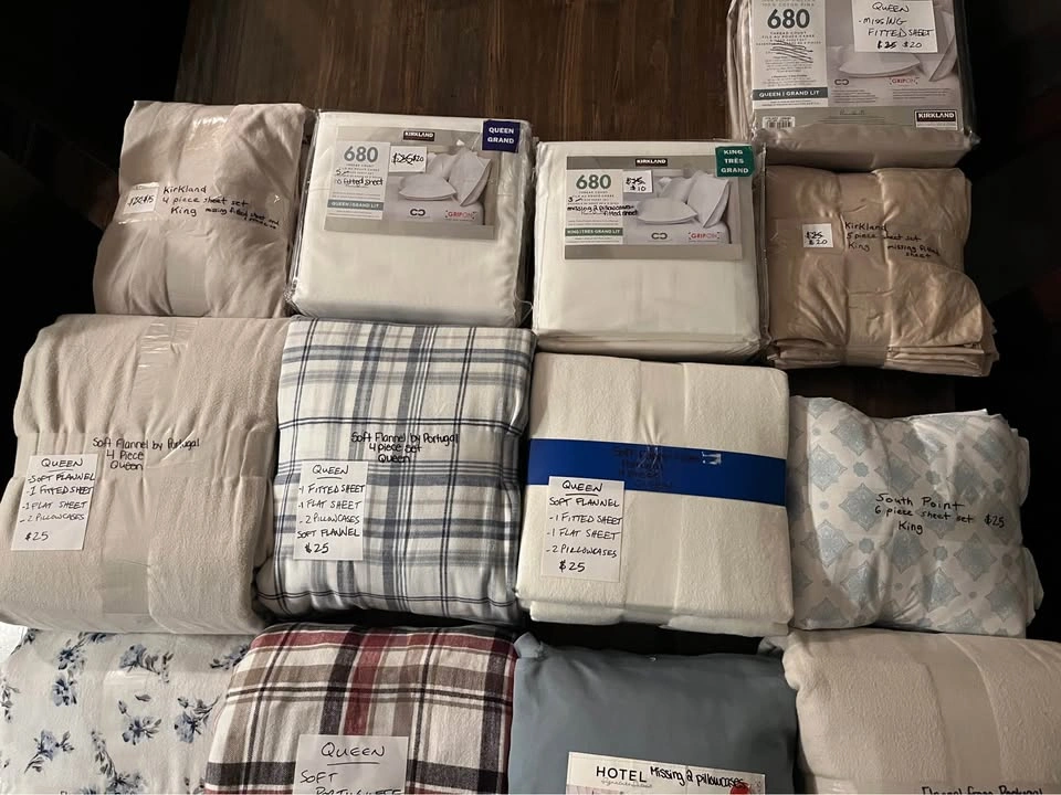 Bedding - Sheet Sets - Costco Returns/Overstock - photo 2