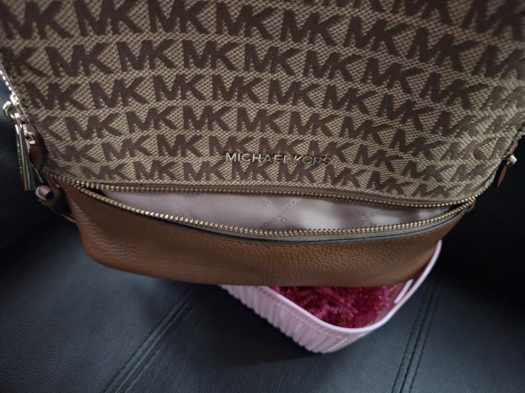 Michael Kors Rhea Medium Backpack - photo 5