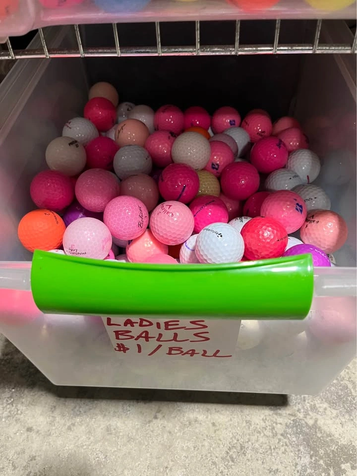 Ladies Golf Balls - Great Condition - $1/Ball - Waterloo - photo 3