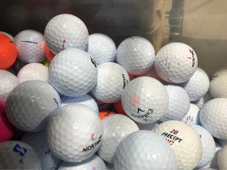 Ladies Golf Balls - Great Condition - $1/Ball - Waterloo - photo 5