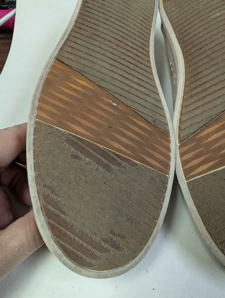 Tom's Avalon Rose Gold Size 11 - photo 5