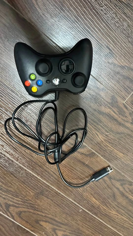 Long Wired Gaming Controller for Windows