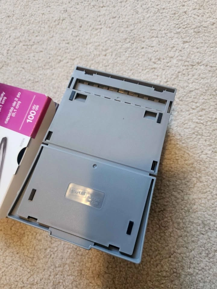 One Touch 2 Hole Puncher - photo 3