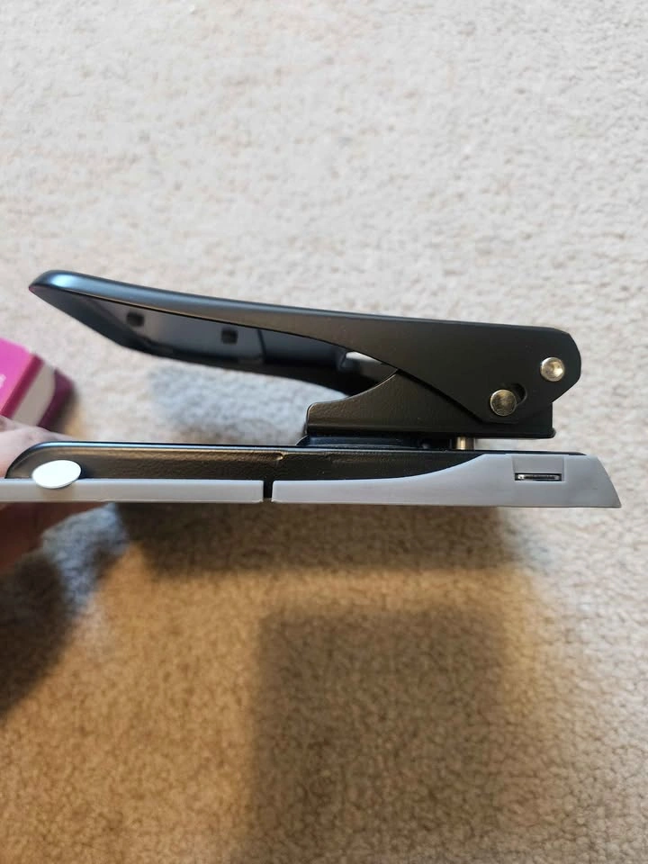 One Touch 2 Hole Puncher - photo 5