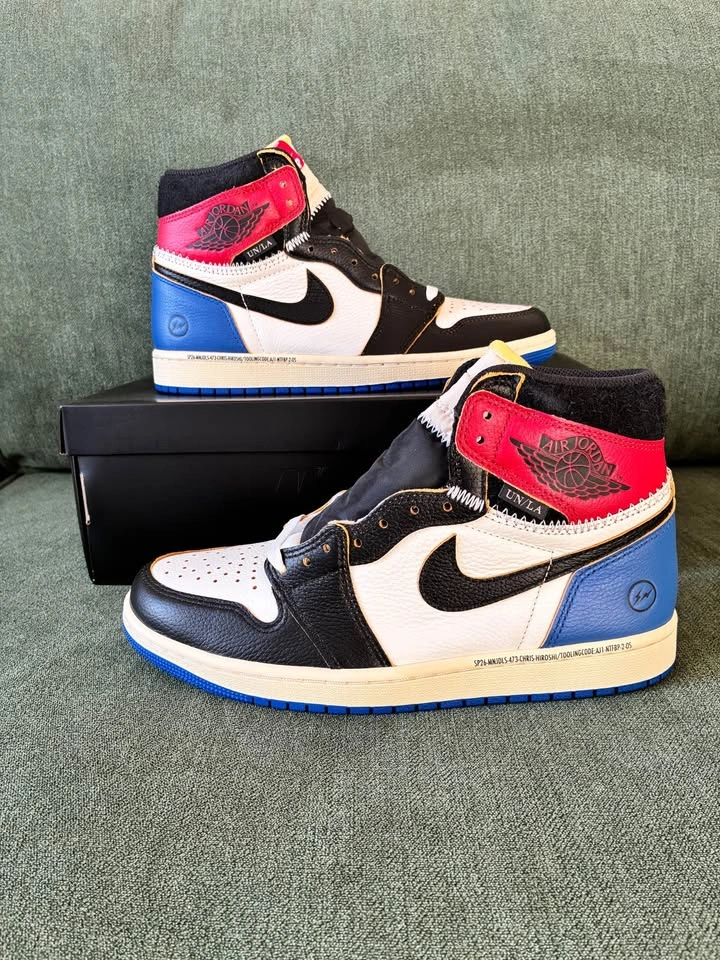 Fragment x Union LA Air Jordan 1 High OG White Varsity Red - photo 2