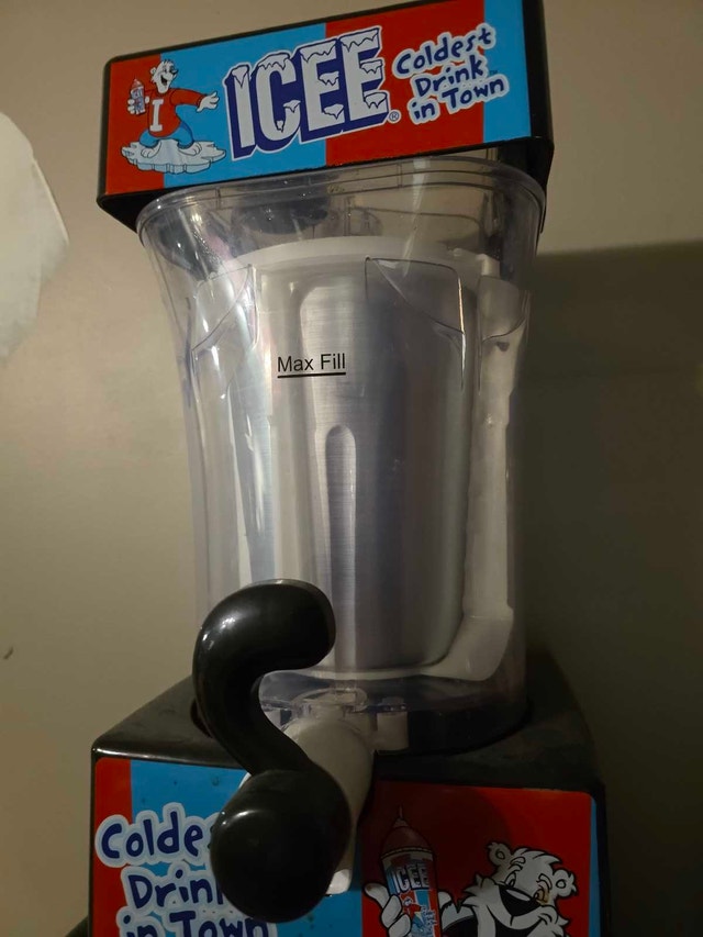 ICEE Machine with manual