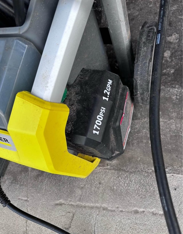 Pressure Washer - photo 2