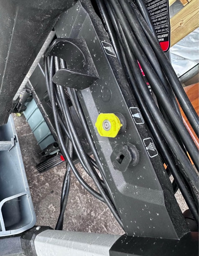 Pressure Washer - photo 3