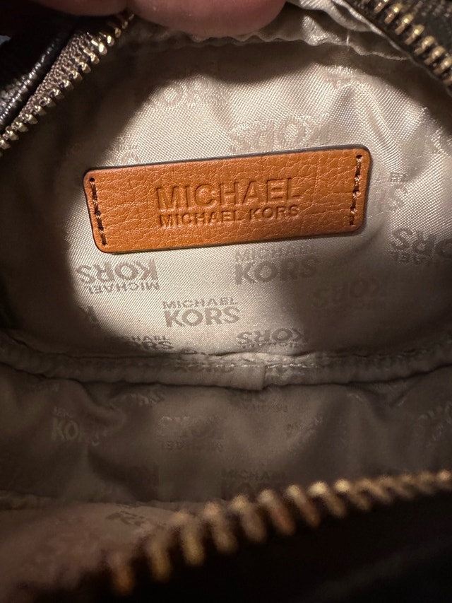Michael Kors authentic purse and coin purse - photo 5