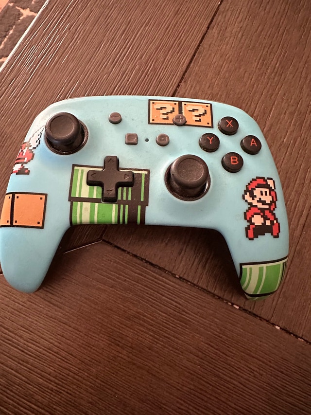 Nintendo Switch Bundle - photo 2