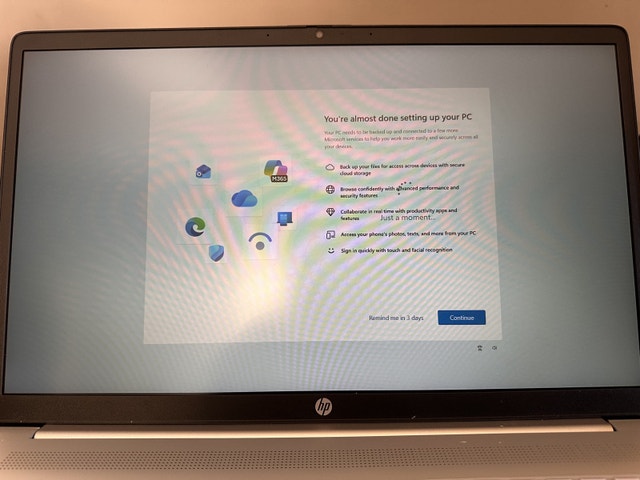 HP 17.3" Laptop - AMD Ryzen 5 7530U - 1TB SSD - photo 2