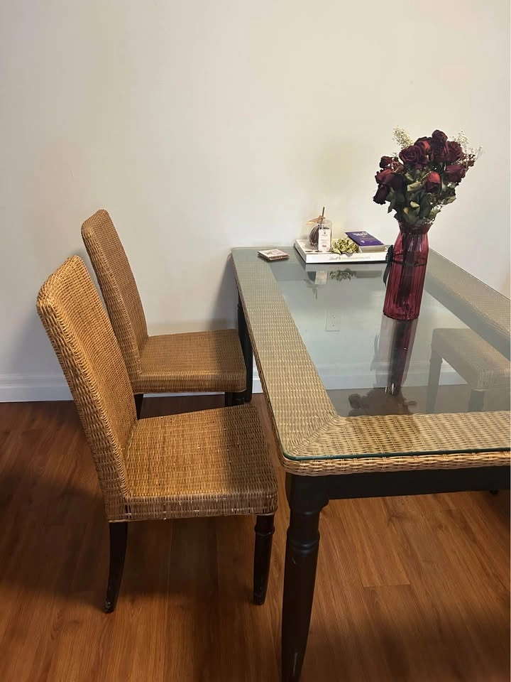 Dining table with 4 chairs - photo 2