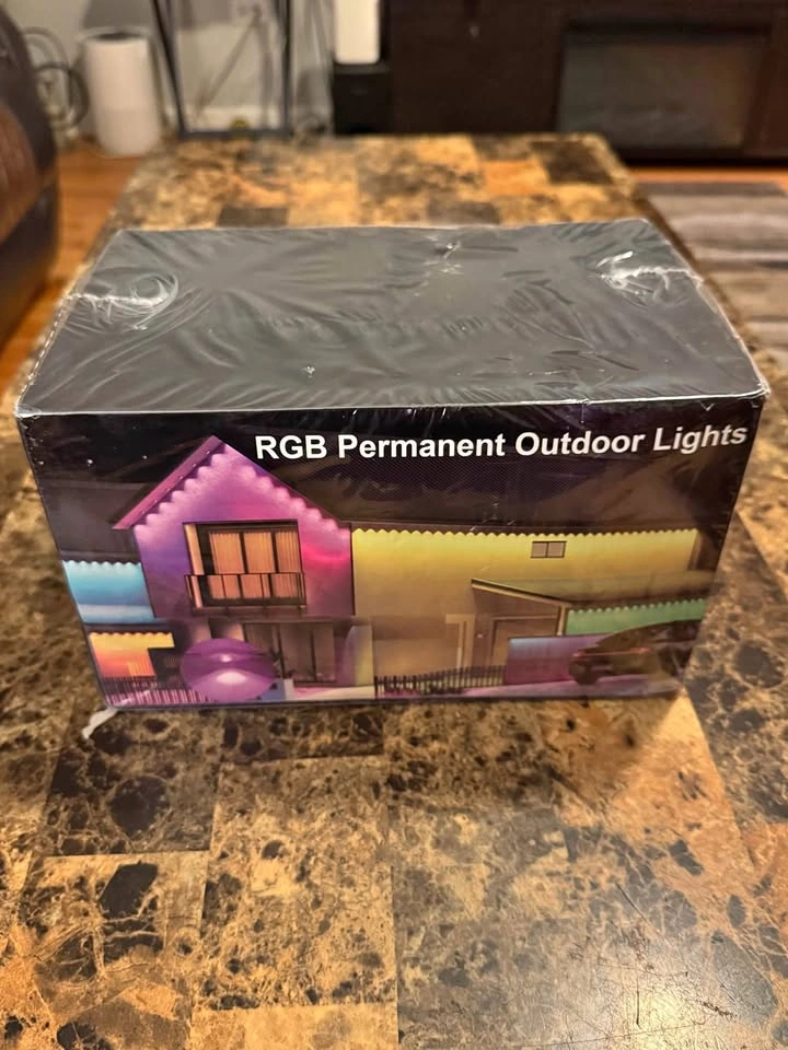 REG Permanent Outdoor Lights 300ft