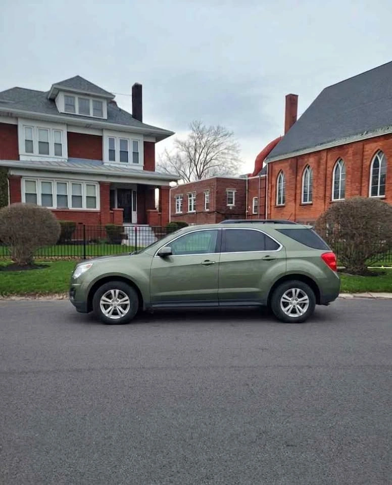 2015 Chevrolet Equinox LT Sport Utility 4D